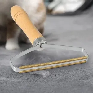 Wooden Lint Remover for Clothes | Manual Fabric Shaver with Copper Cutter Head | Portable Fuzz & Pilling Remover for Wool Sweaters, Cashmere, Coats & Knitwear